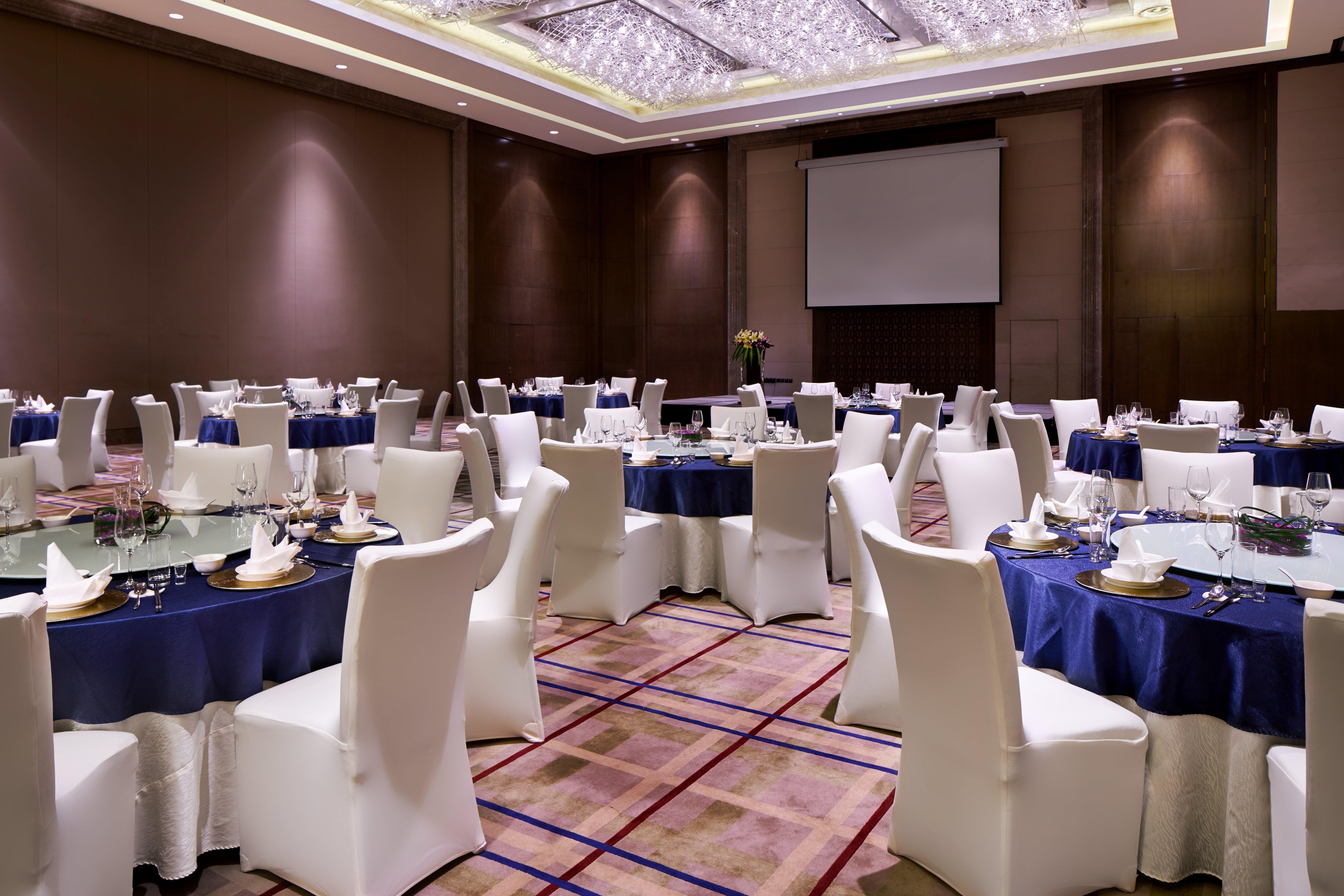 Crowne Plaza Beijing Lido By Ihg Hotel Exterior photo