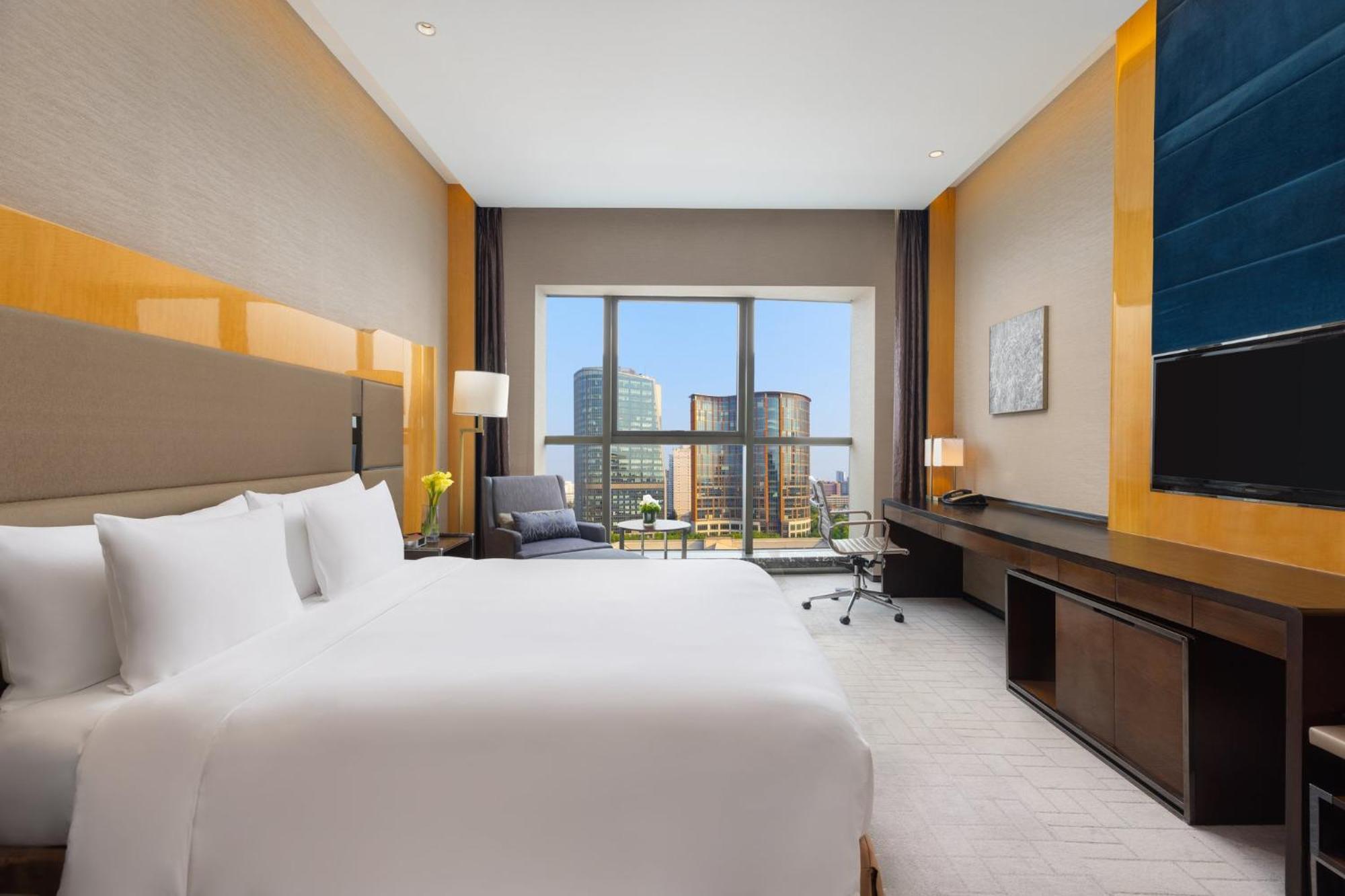 Crowne Plaza Beijing Lido By Ihg Hotel Exterior photo
